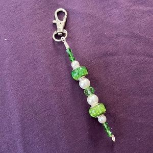 Zipper pull - hand crafted - green